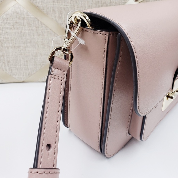 *SOLD*Michael Kors💝Pink💝Leather Crossbody Bag - Picture 2 of 8